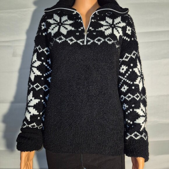 TIME AND TRU stylish sweater, black and white snowflake design in size Large - Picture 9 of 16